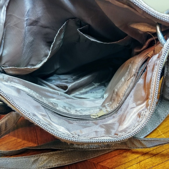 SOLD - Picture 3 of 4